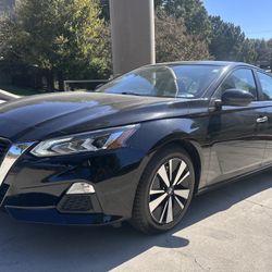 2022 nissan altima 