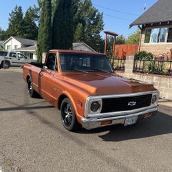 CHEVY  C10  1972. 