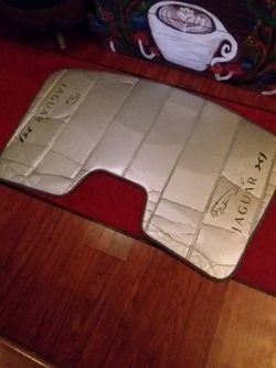 Jaguar windshield Sunshade