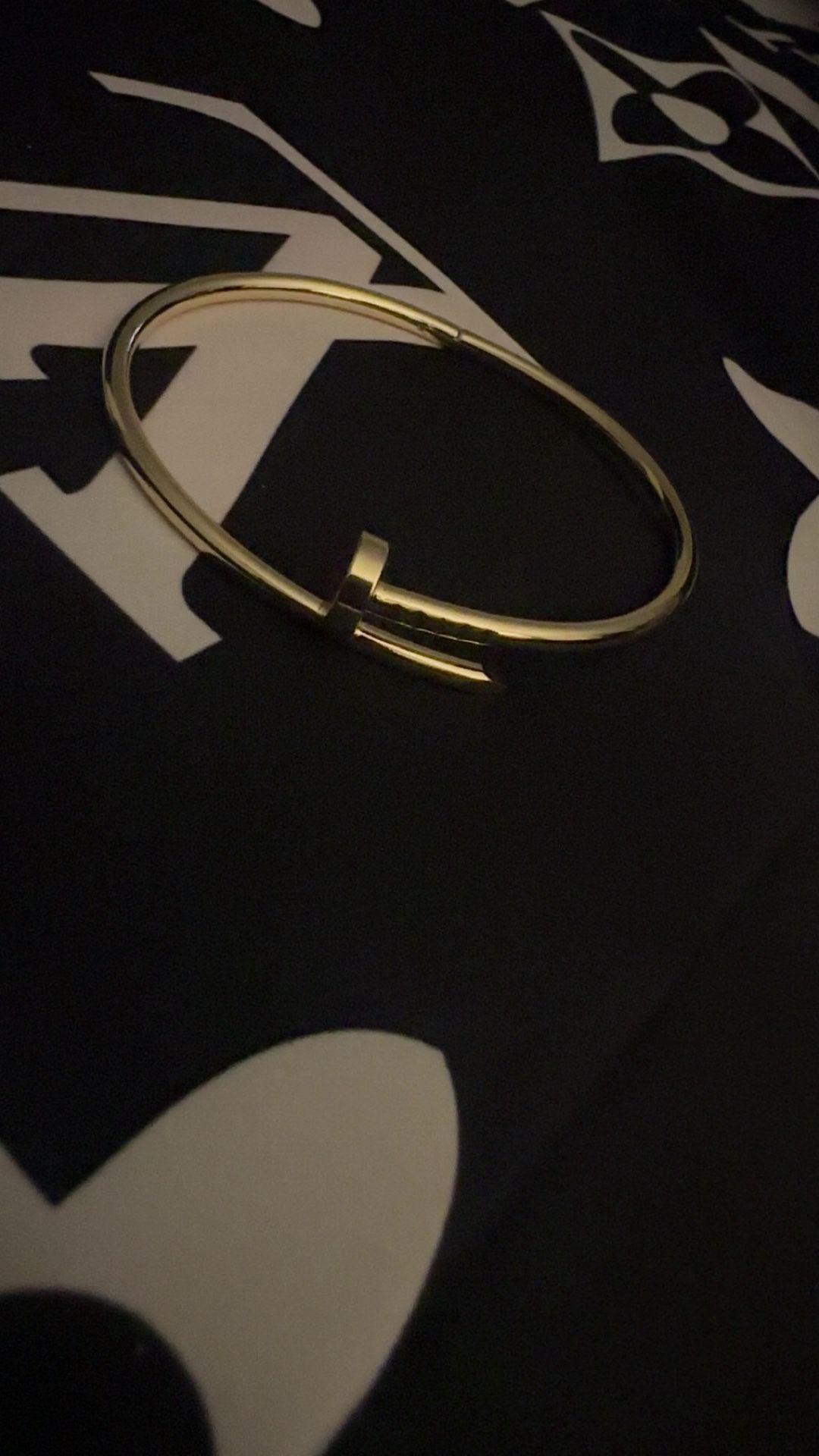 Nail Gold Bracelet