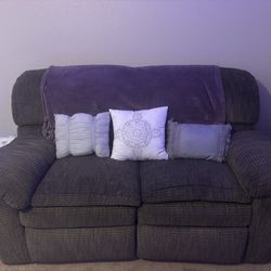 ✨Love Seat/Reclining Couch✨