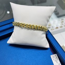 Gold Bracelet 