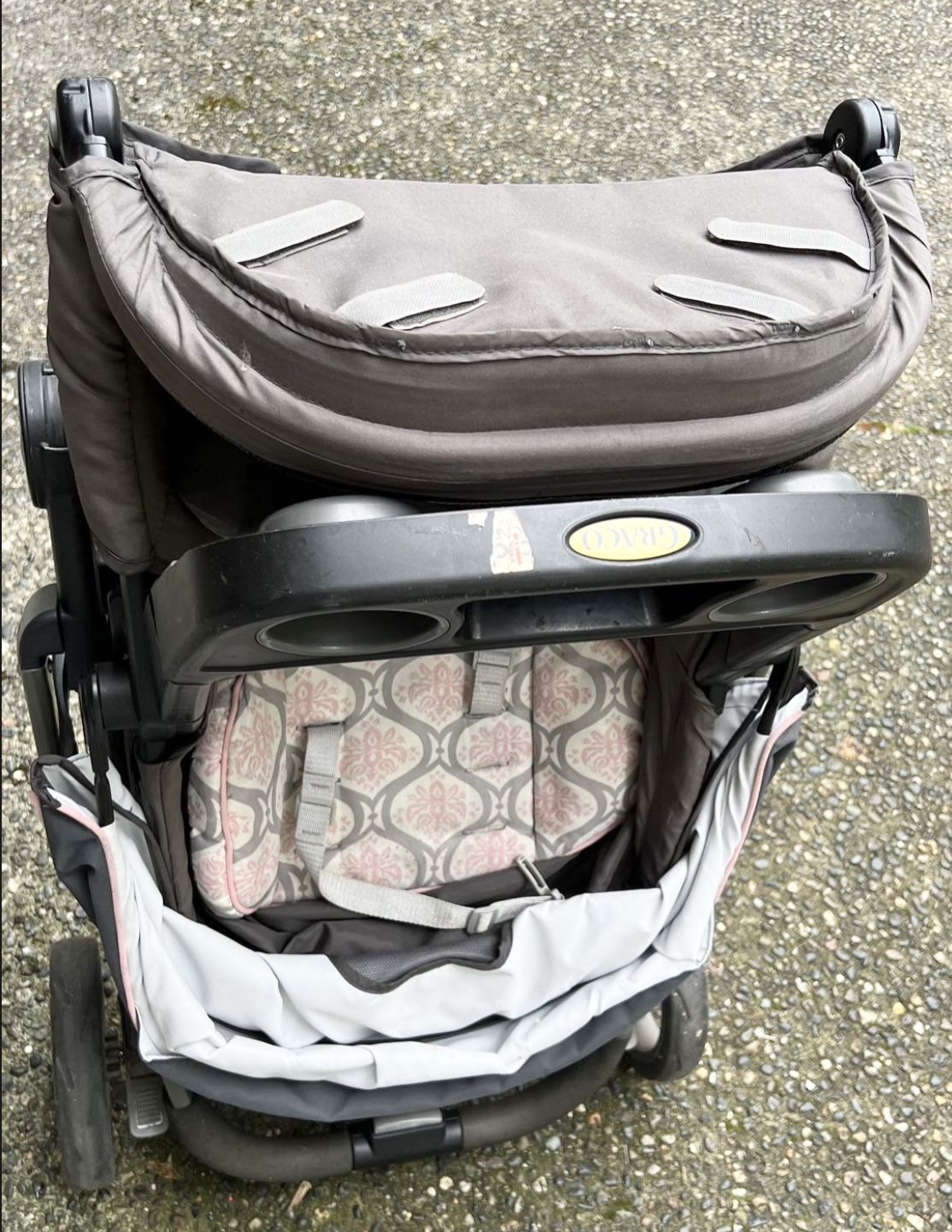 Graco Foldable Stroller, Free Pick Up
