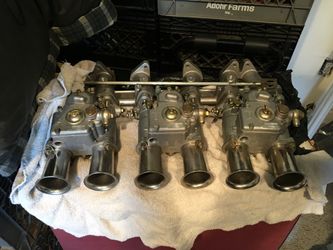 Datsun Weber 42s