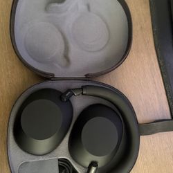 Sony WH-1000XM6 - Black