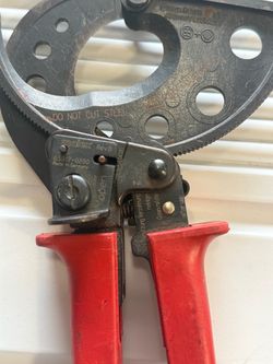 Molex 63(contact info removed) Ratcheting Cable Cutter – 850 MCM / 64mm