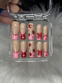 Hermosas Press On
