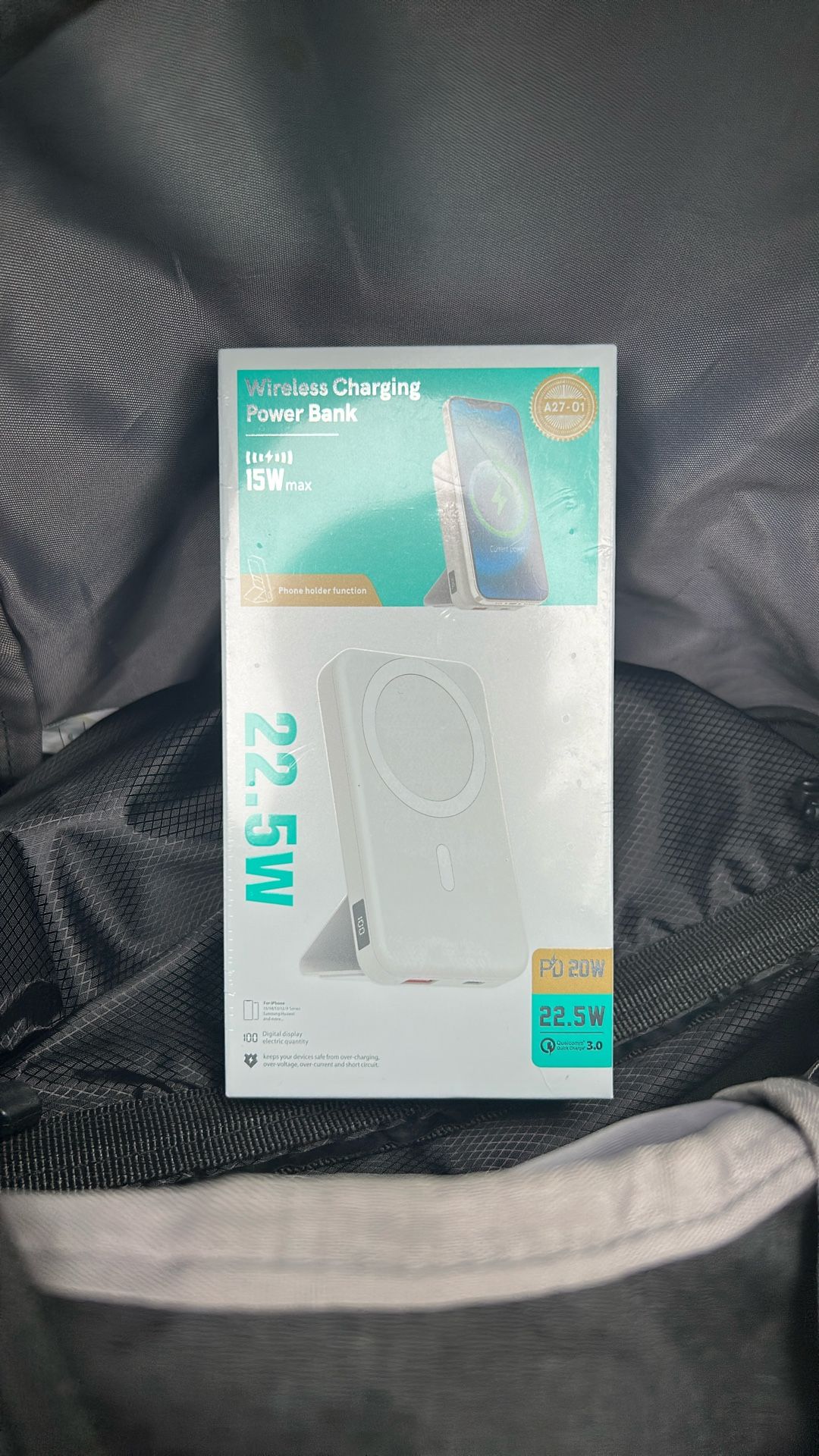 2025 IPhone Stand Charger