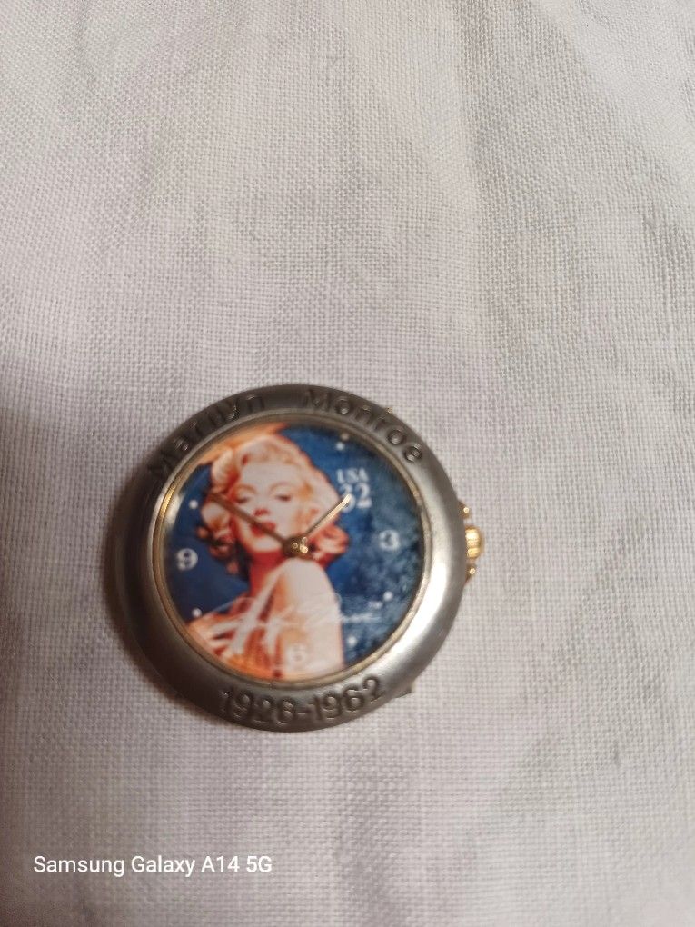 Marilyn Monros Watch No Band