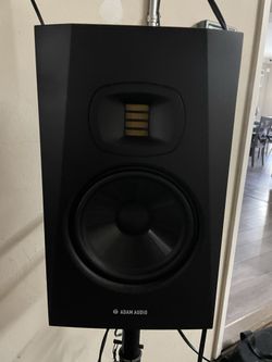 Adam T7 Speakers