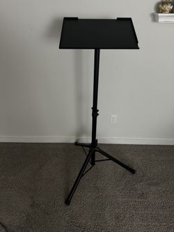 Tripod Stand