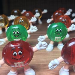 Vintage M&M Xmas Lights And 1980s Tin