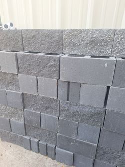 Retaining wall bricks
