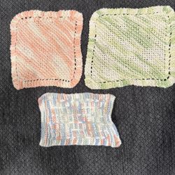 Colorful knitted cloths- 3 count 