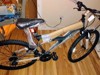 
Dynacraft 26" Mountain Bike - NEW