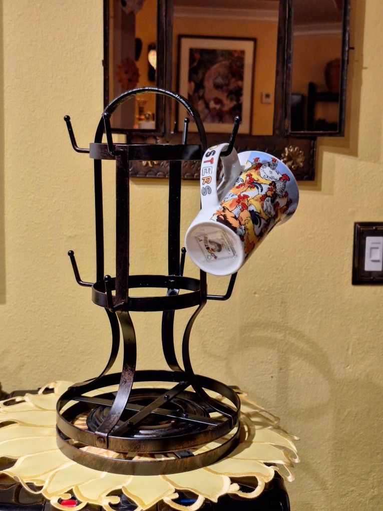 Industrial Coffee Cup/Tea Cup Stand - NEW