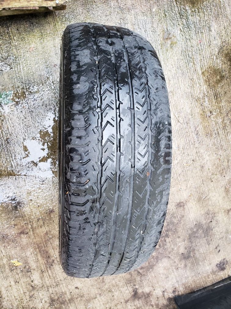 215/70/r15 tire