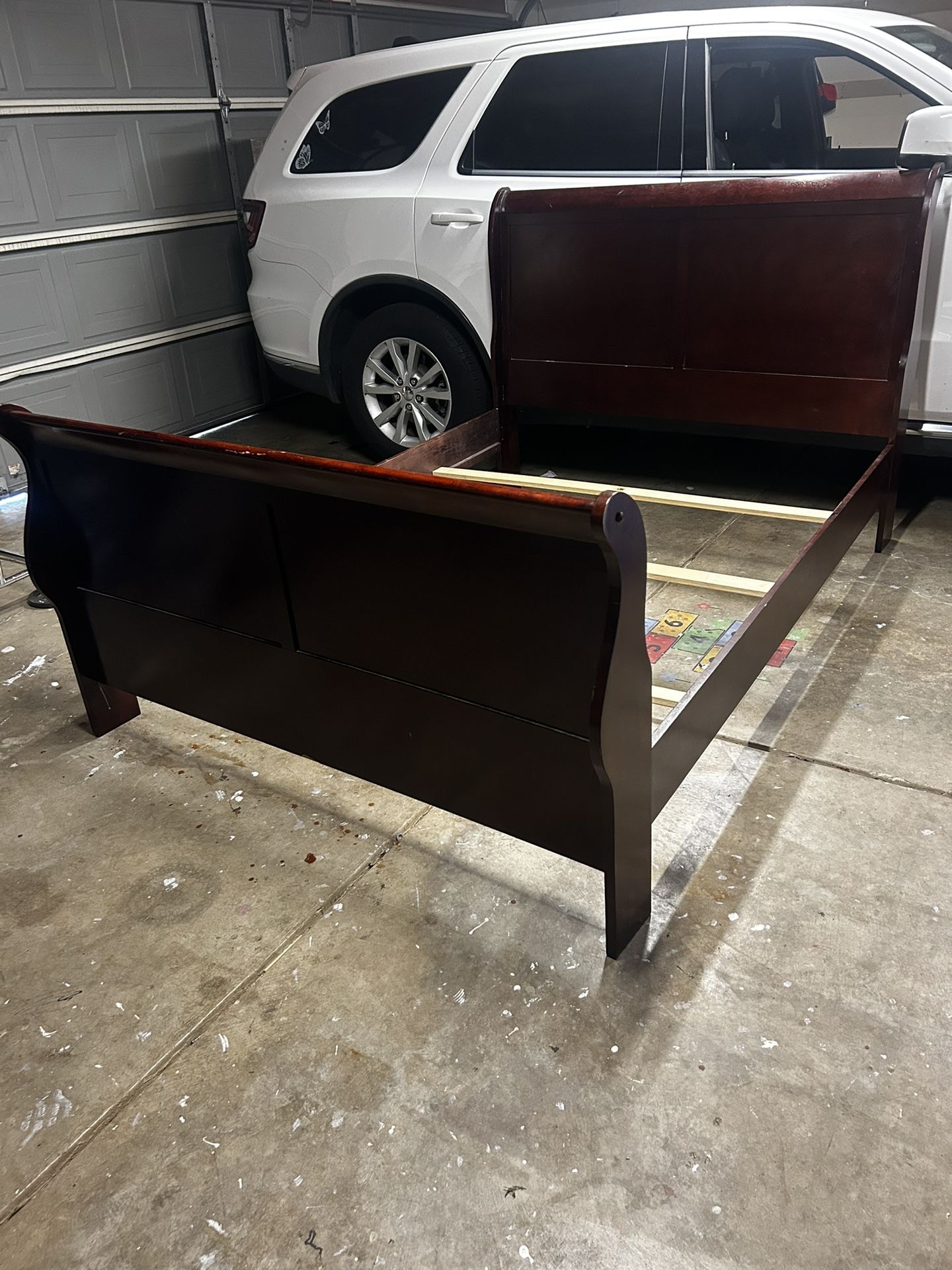 Queen Size Bed  Frame 