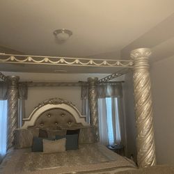 Bedroom Set Good Condition 