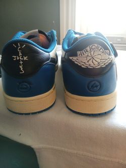 Travis scott low dunks