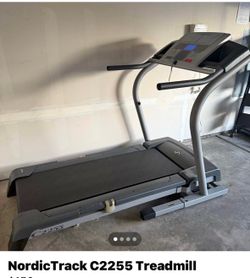 Nordic track Tread Mill C2255
