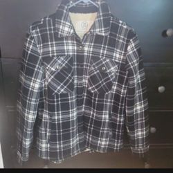 Womens Sherpa Flannel Like New