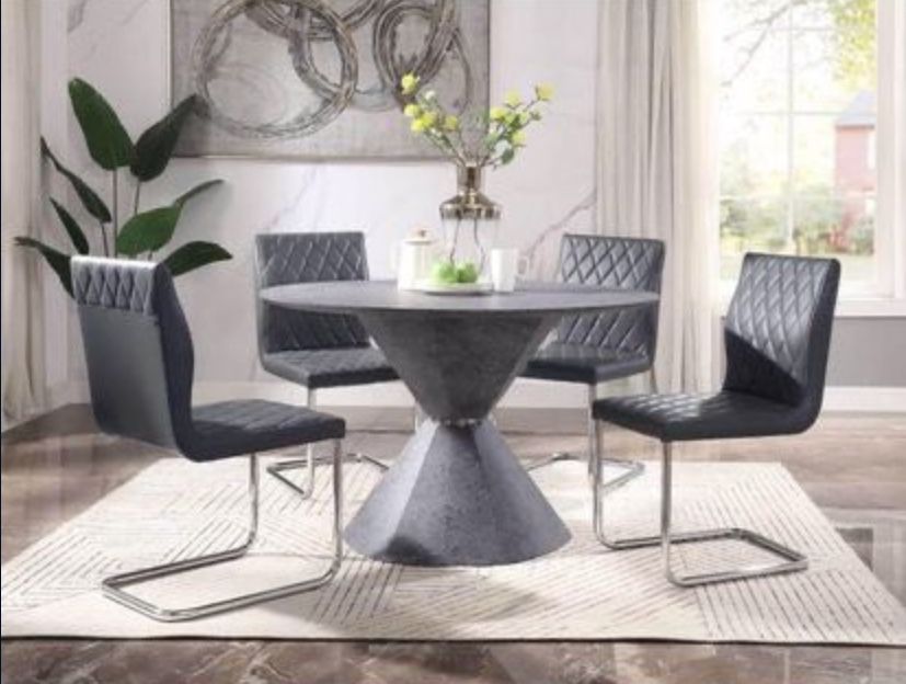Brand New 5PC Circle Concrete Dining Set