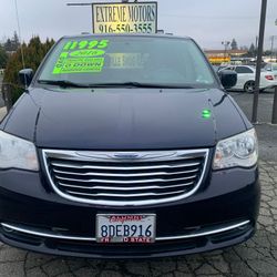 2016 Chrysler Town And Country 