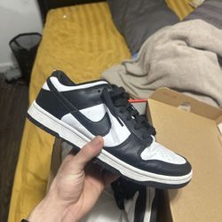 Panda Dunks Size 10