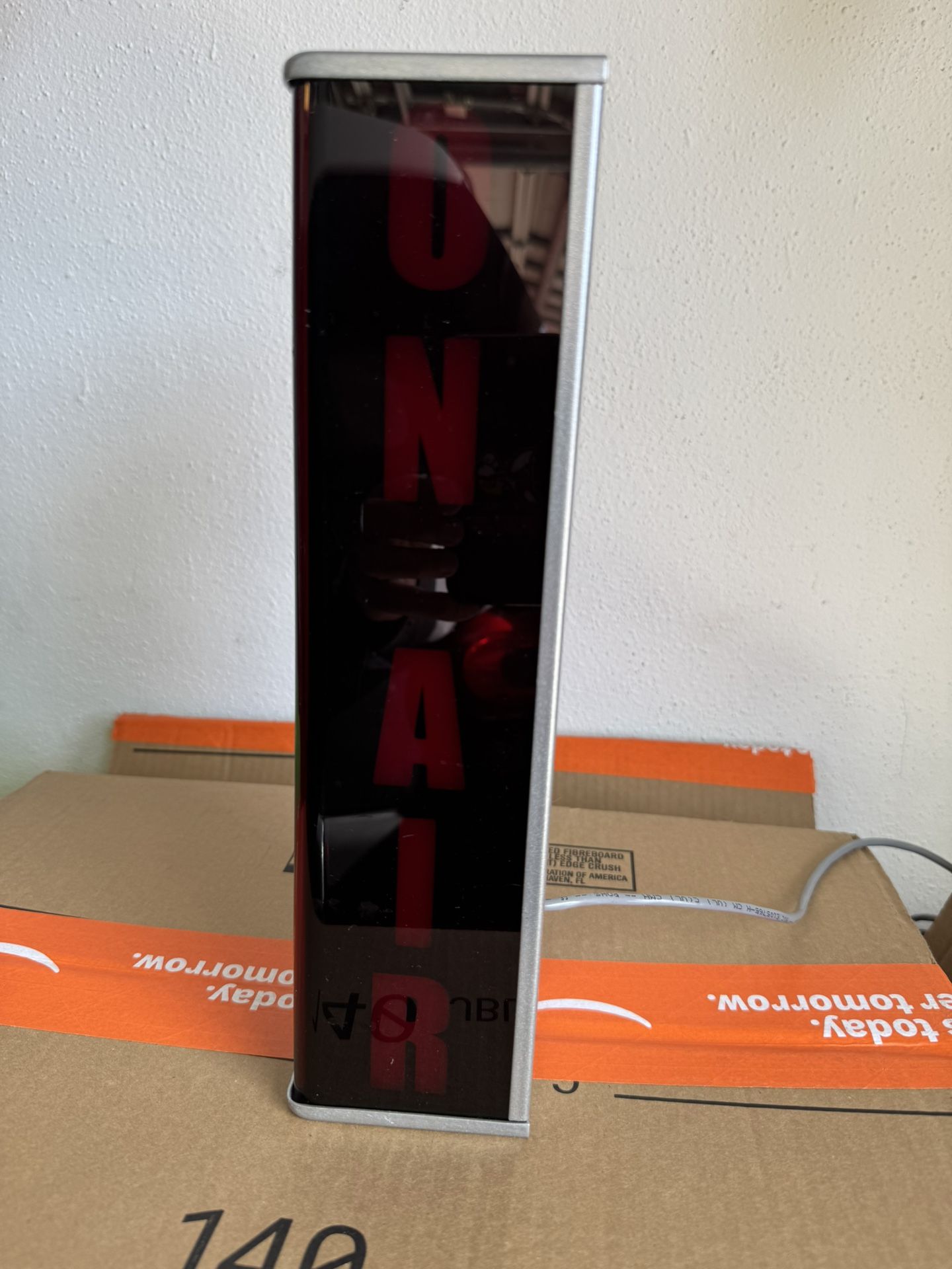 Sandies 393, 3 Sided Studio On-Air Light