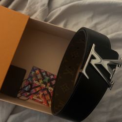 Louis Vuitton belt