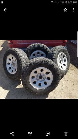 Chevy rims and tires 17inch