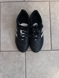 Adidas Copa turf/indoor cleats Youth 5