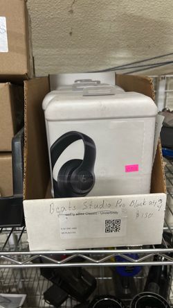 Beats Studio Pro - Black or Brown
