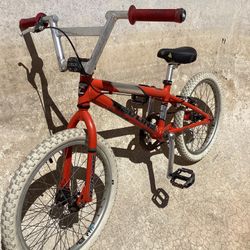 MID SCHOOL REDLINE PROLINE EXPERT 20 BMX  BIKE 