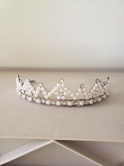 Pearl tiara From Magic Kingdom