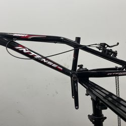 Intense  Racing Frame 