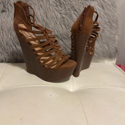 Just Fab Wedge Heels Size 6
