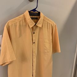 REI Men’s Medium Shirt