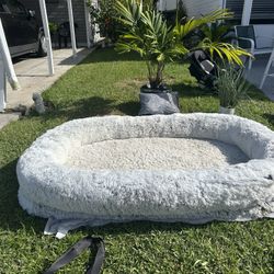 Large Dog Bed 