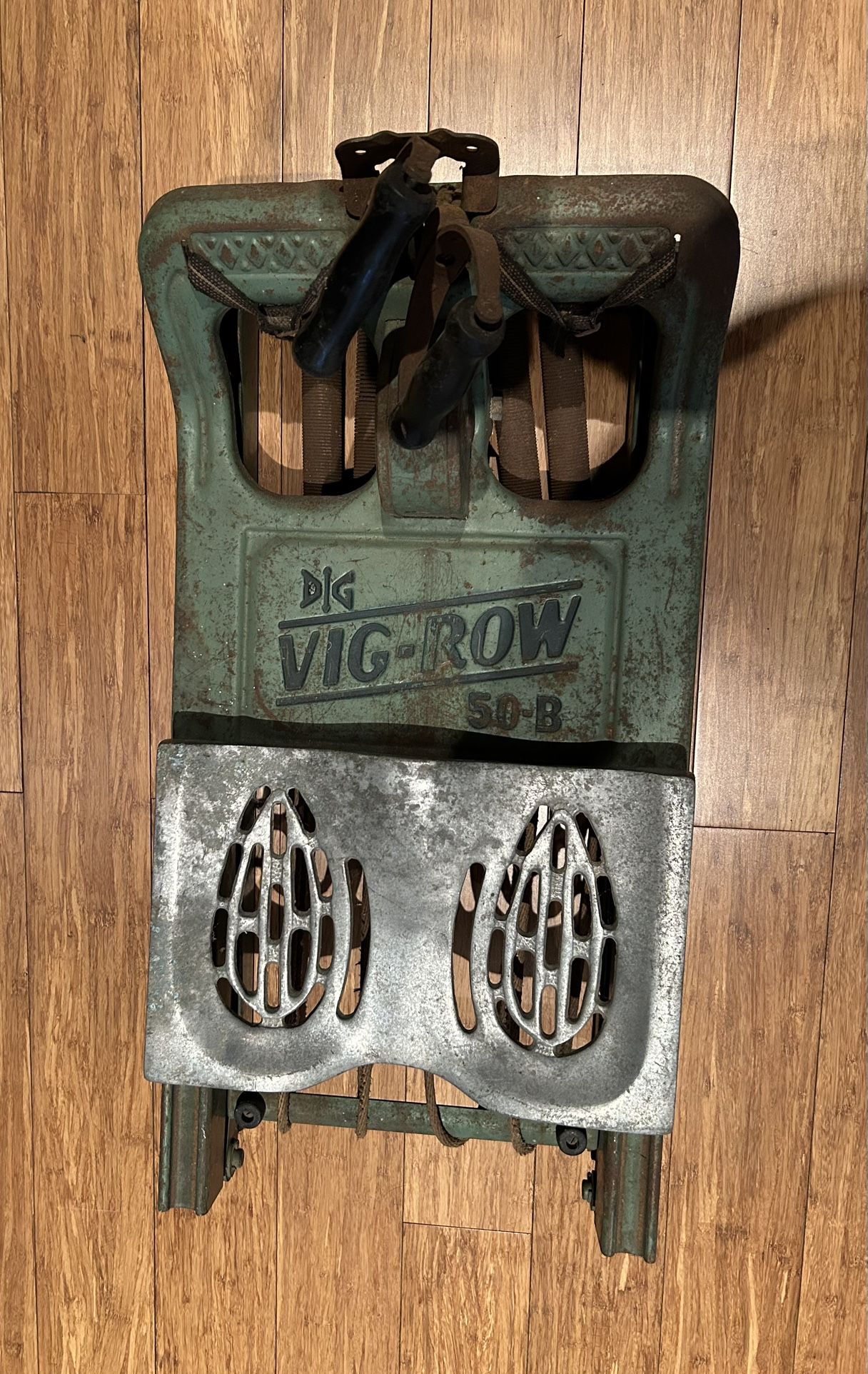 Vintage Vig-Row rowing machine