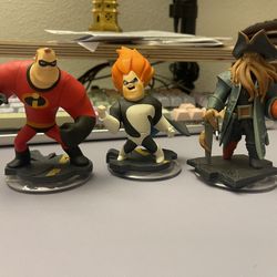 Disney infinity figure - Mr incredible, Syndrome, Davy Jones