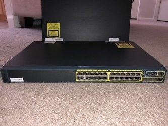 Cysco catalyst 3750 rack mountable 24 port network switch router