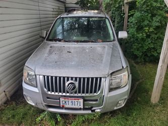 2008 Mercury Mariner 150k Miles. FOR PARTS