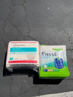New Adult diapers size Extra large first person that brings, $2 per pack take it Costa Mesa