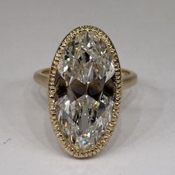5.72 carat F VS1 antique moval lab grown diamond Engagement Ring 