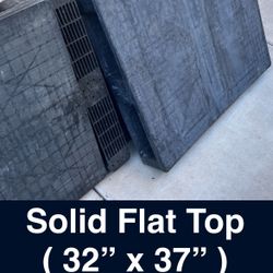 Solid Flat Top Plastic Pallet - Shed Flooring Alternative