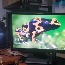 I-Core 5 3.2 GHz 4 Gig Memory Windows 10 Pro Desktop