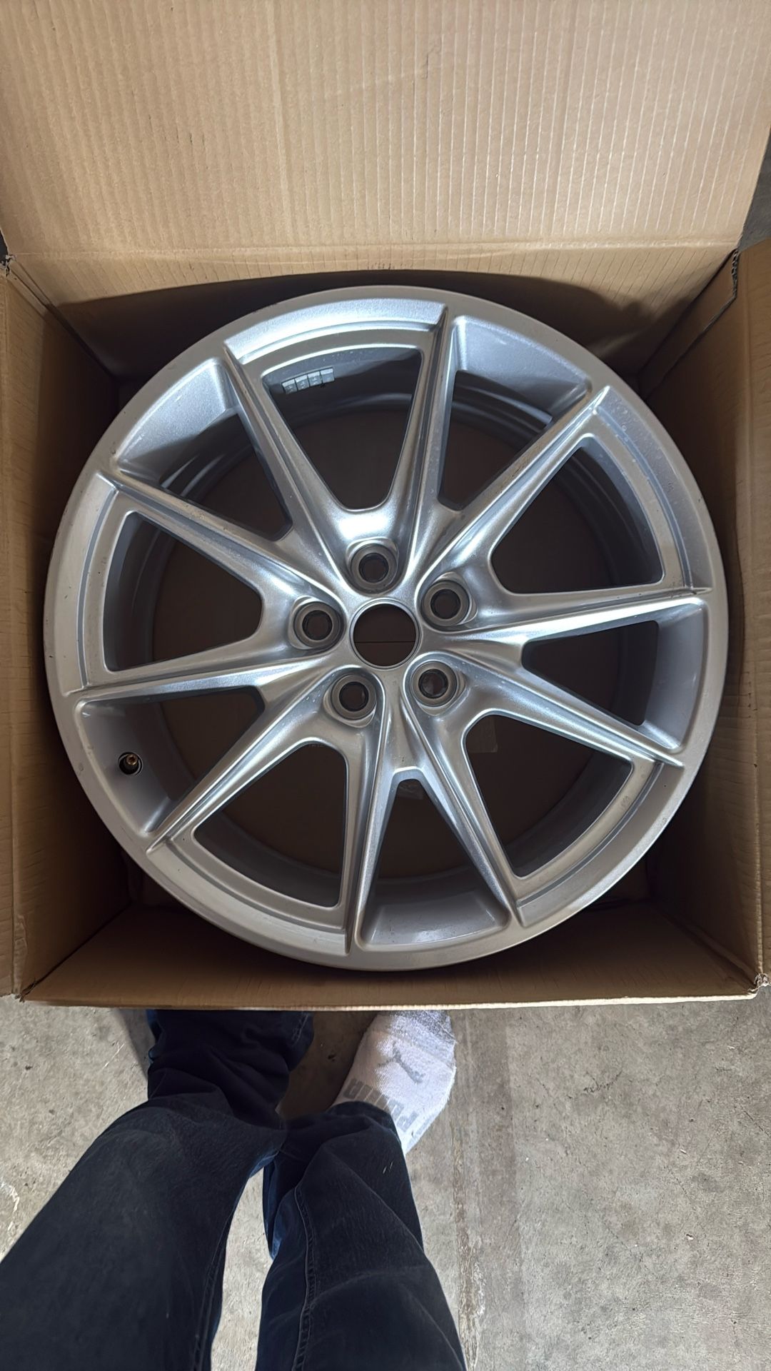 2024 Ford Mustang Rims OEM