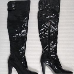 Over The Knee Boots. Size 8 women's shoes. Black. Block heels 